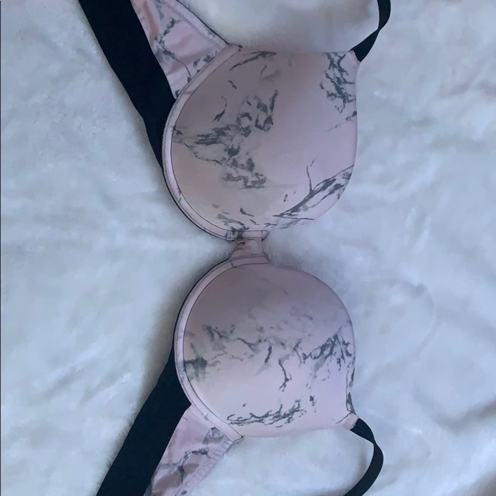 marble pattern pink bra. size 36D